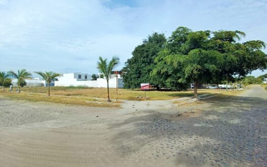 Terreno Comercial Fracc- Residencial Victoria, Colima, Colima