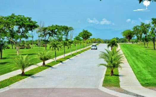 Terrenos Habitacionales Fracc. San Javier Cuahutemoc, Colima