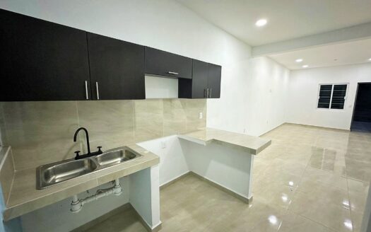 Casa Fracc. el Prado Colima, Colima $1,385,000