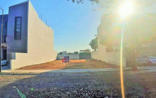 Terreno Fracc. Esmeralda norte Colima, Colima $8,000 (R1)