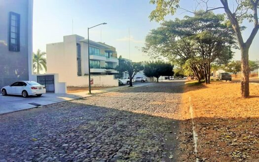 Terreno Fracc. Esmeralda norte Colima, Colima $8,000 (R1)