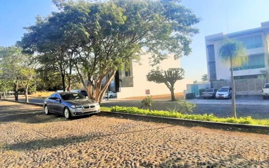 Terreno Fracc. Esmeralda norte Colima, Colima $8,000 (R1)