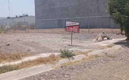 Terreno Comercial Mixto Paseo de la hacienda, Colima