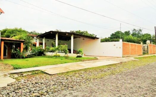 Terreno Comercial Comala, Colima